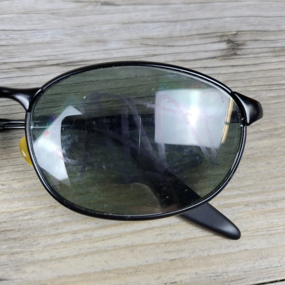 Ray-Ban Sunglasses RB 3003 W3079 Black Oval Frames Only Italy Men 50-19-135